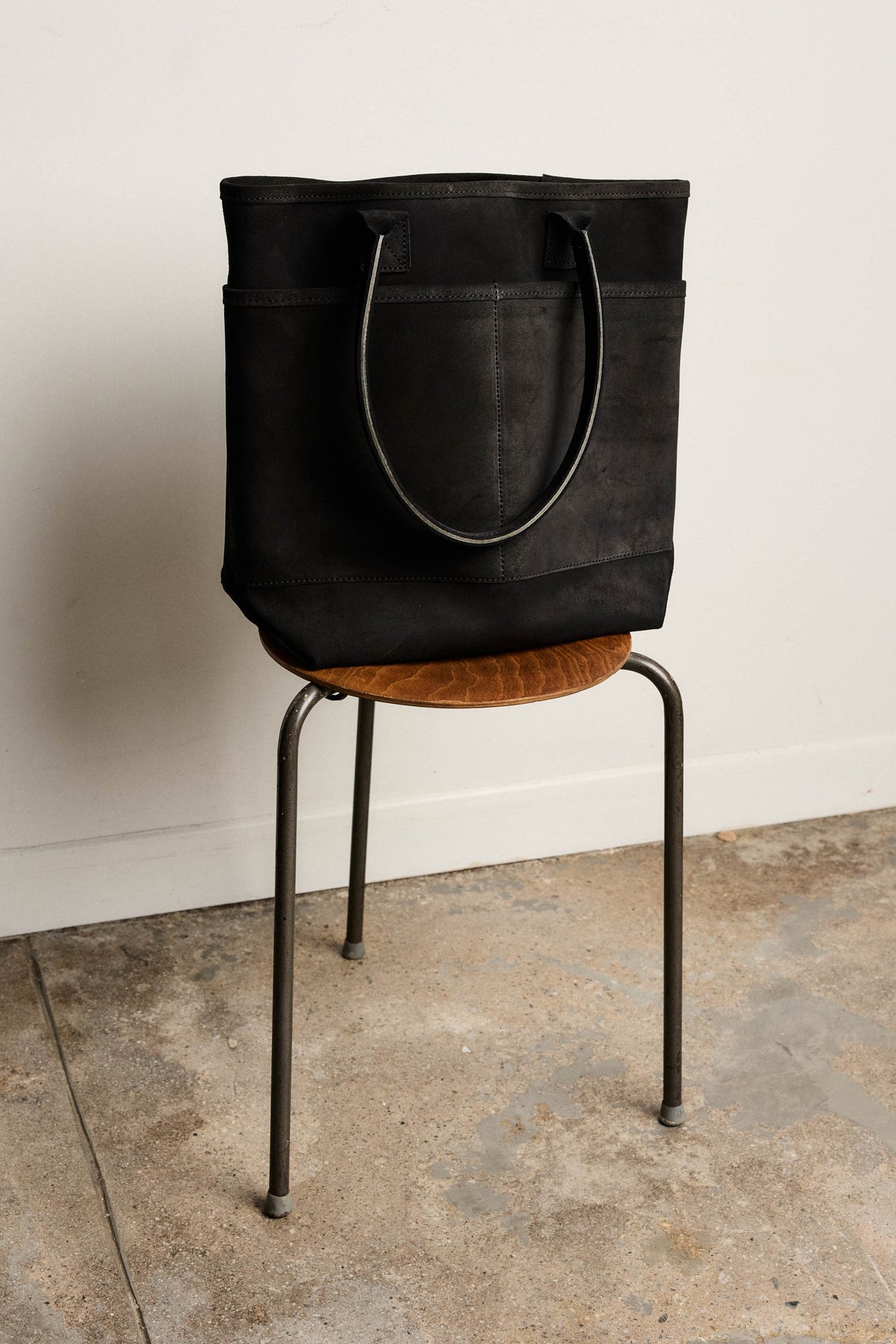 Good Tote Suede Leather Black