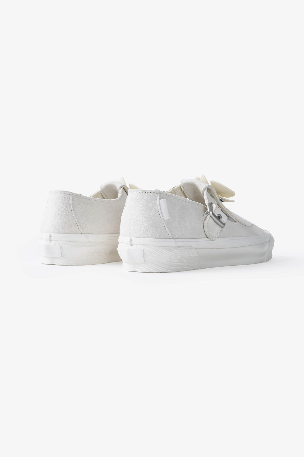 Vault by Vans x Goodfight OG Style 93 LX Marshmellow